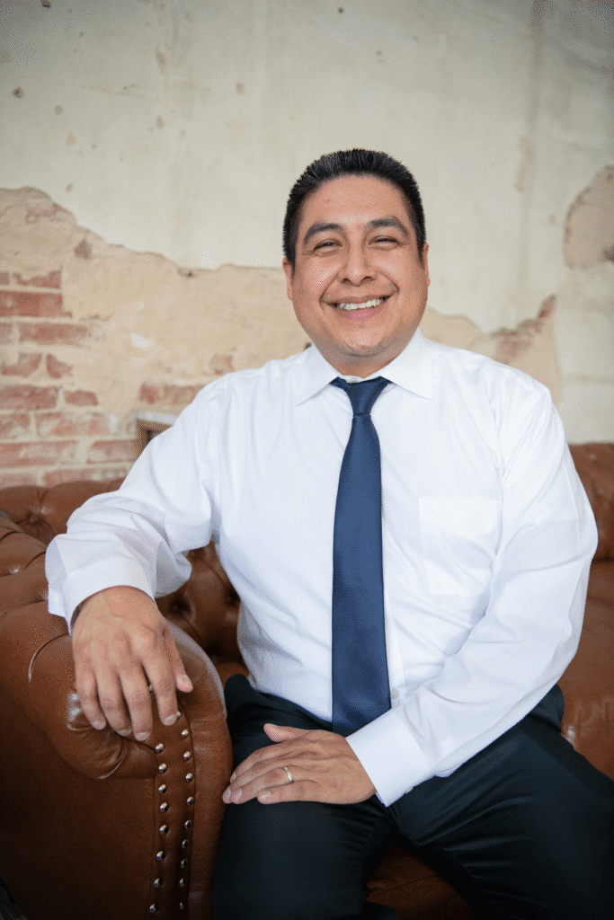 Angelo Gonzalez, Katy Wedding Minister and experienced wedding officiant.